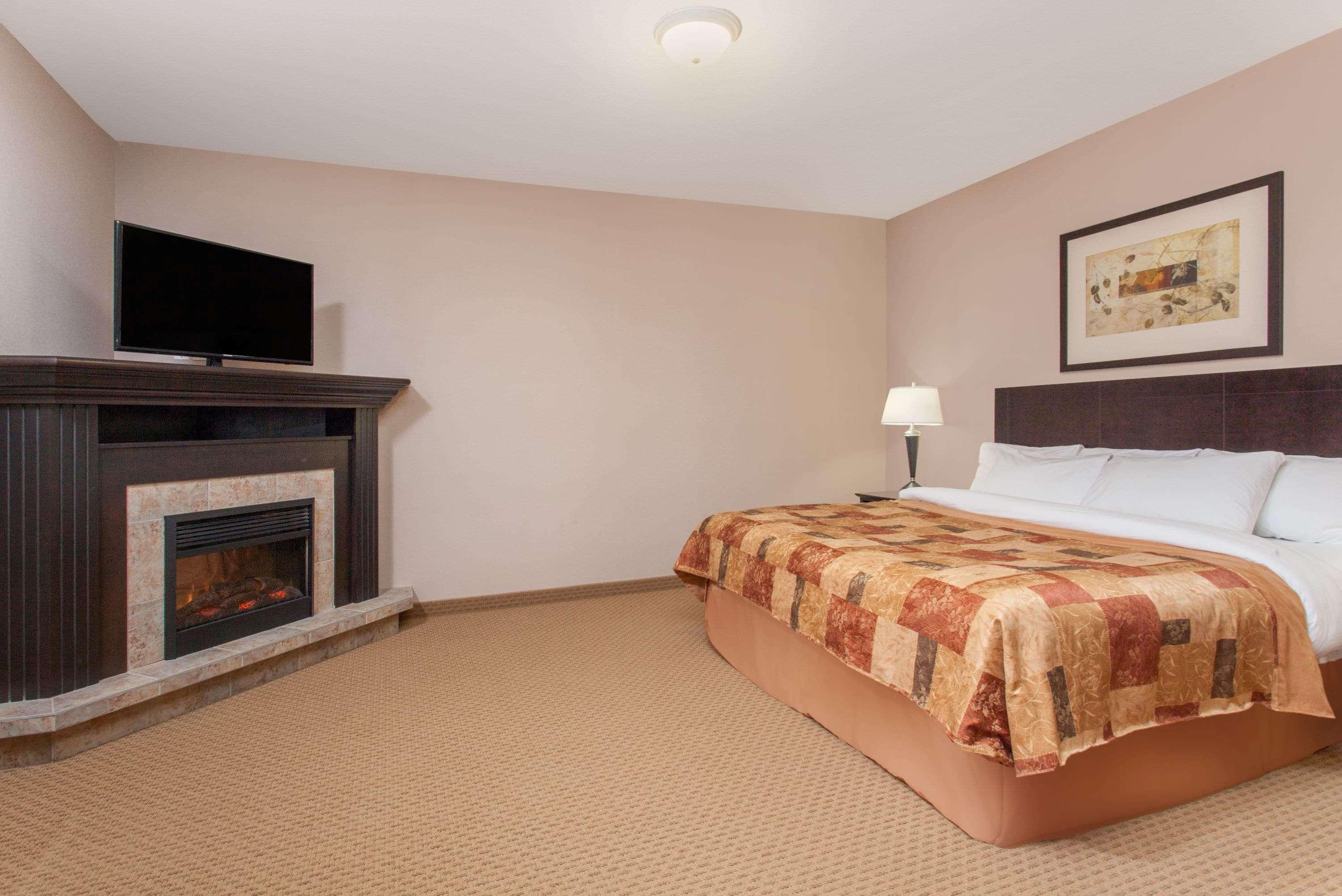 รามาดา บาย วินด์แฮม บรูกส์ Hotel บรูคส์ ภายนอก รูปภาพ